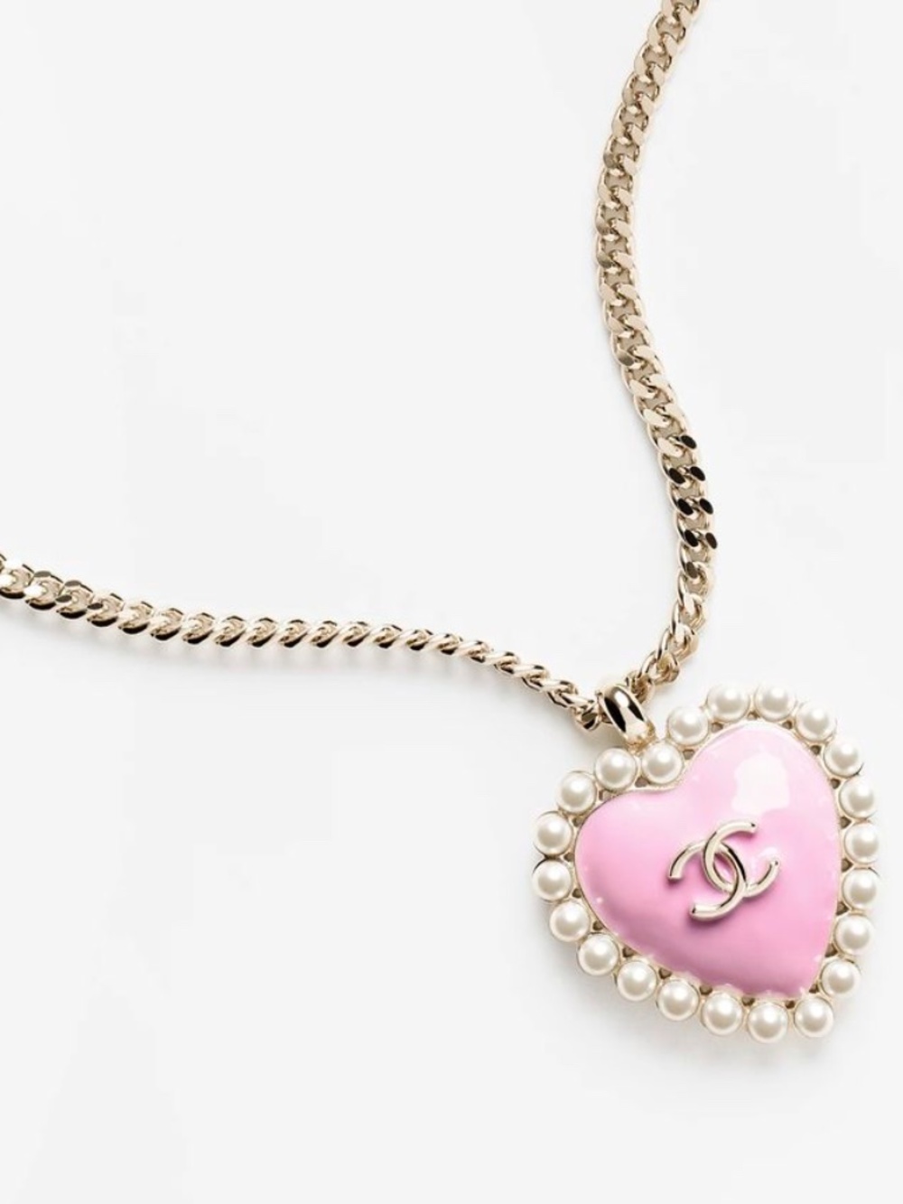 🌸CHANEL🌸 Pink Coco Heart with pearl Pendant